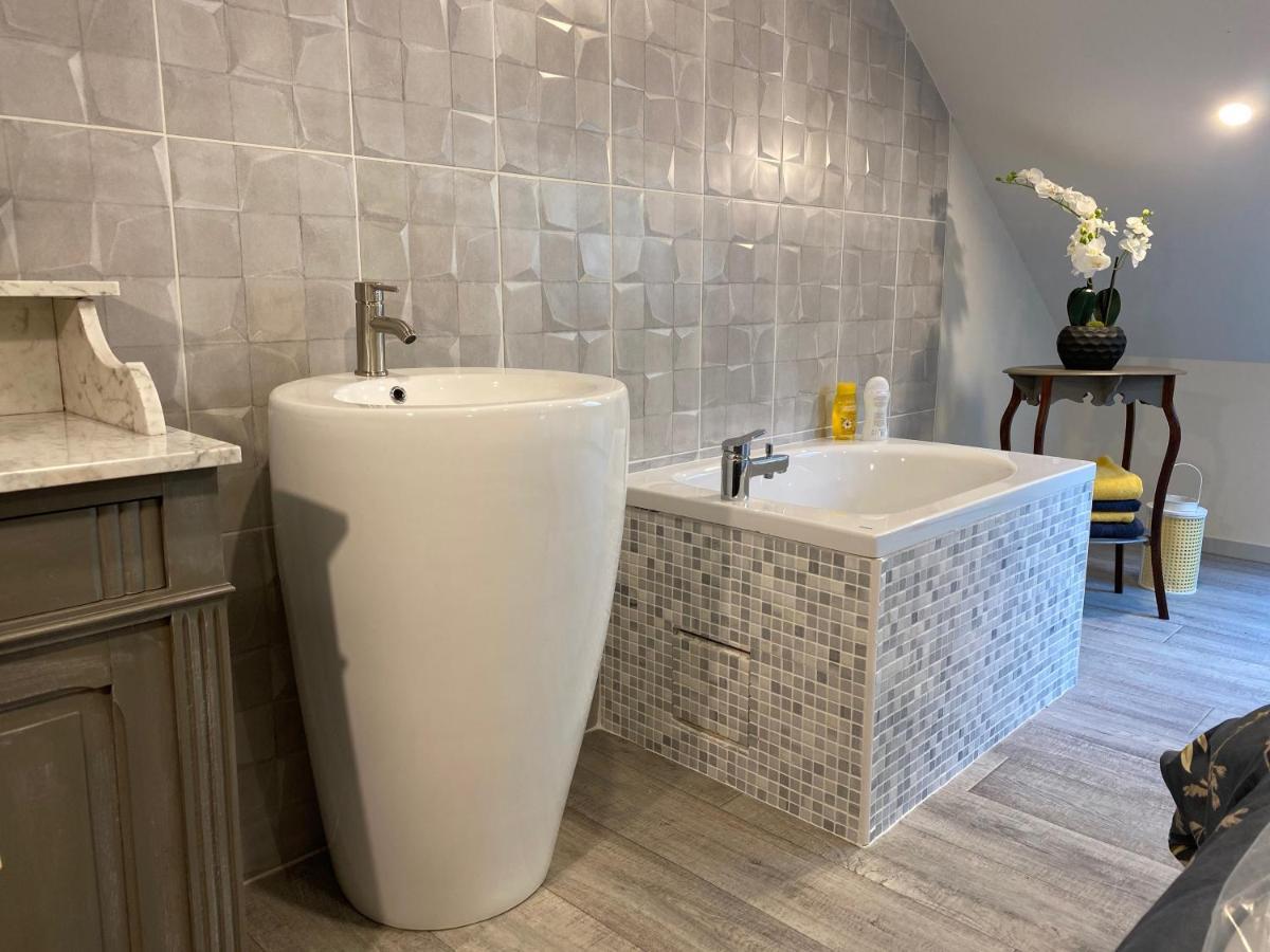 The Splendid View - The Loft - 4 Personnes Villa Bouillon Bagian luar foto